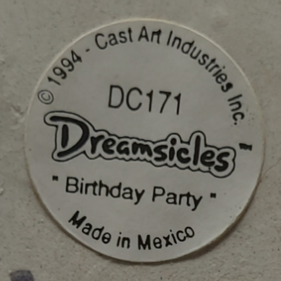 1994 DREAMSICLES "HAPPY BIRTHDAY" SITTING FIGURINE "BIRTHDAY PARTY" -DC171 - Picture 7 of 7